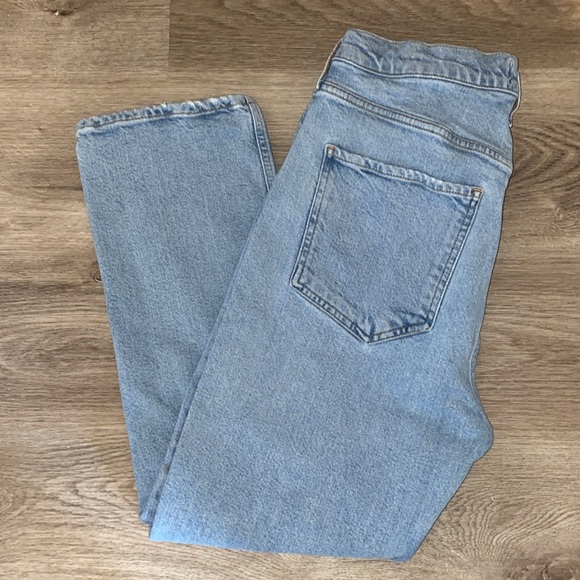 Agolde Riley Highrise Jeans - Picture 3 of 5